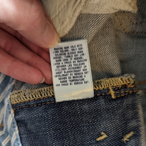 Guess Low-Rise Distressed Bootcut Jeans with Braided Detail Size 26 - Picture 9 of 9